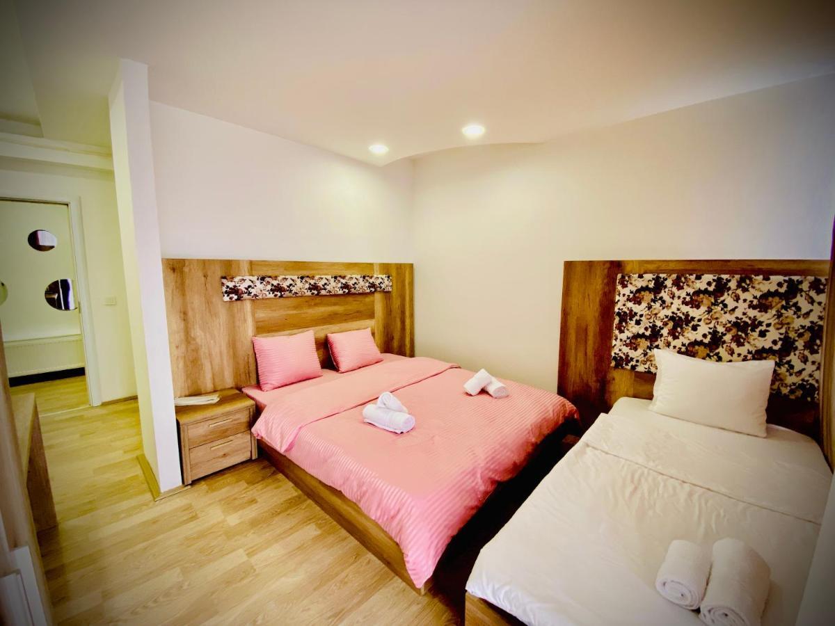 Hotel Perla Prizren Kültér fotó