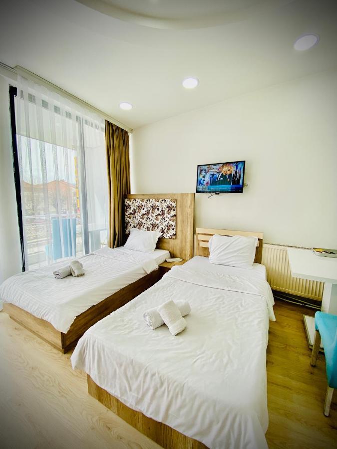 Hotel Perla Prizren Kültér fotó